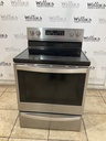 Whirlpool Used Electric Stove 220volts (40/50 AMP) 30inches {4 prong} (Stainless steel) 