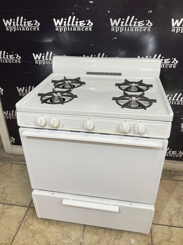 Premier Used Natural Gas Stove 30inches (White) 