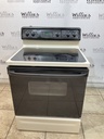 Ge Used Electric Stove 220volts (40/50 AMP) 30inches {3 prong} (Bisque/black) 