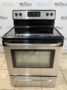 Frigidaire Used Electric Stove 220volts (40/50 AMP) 30inches {no cord} (Stainless steel) 