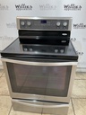 Whirlpool Used Electric Stove 220volts  (40/50 AMP) 30inches {4 prong} (Stainless steel) 