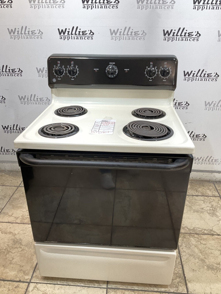 Ge Used Electric Stove 220volts (40/50 AMP) 30inches {no cord} (Bisque/Black) 