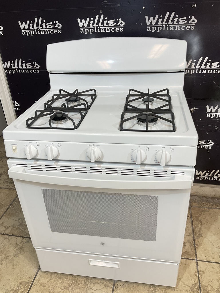 Ge Used Natural Gas Stove 30inches (White) 