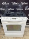 Ge Used Electric Stove 220volts (40/50 AMP) 30inches {no cord} (White) 