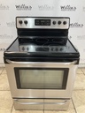 Frigidaire Used Electric Stove 220volts (40/50 AMP) 30inches {no cord} (Stainless steel) 