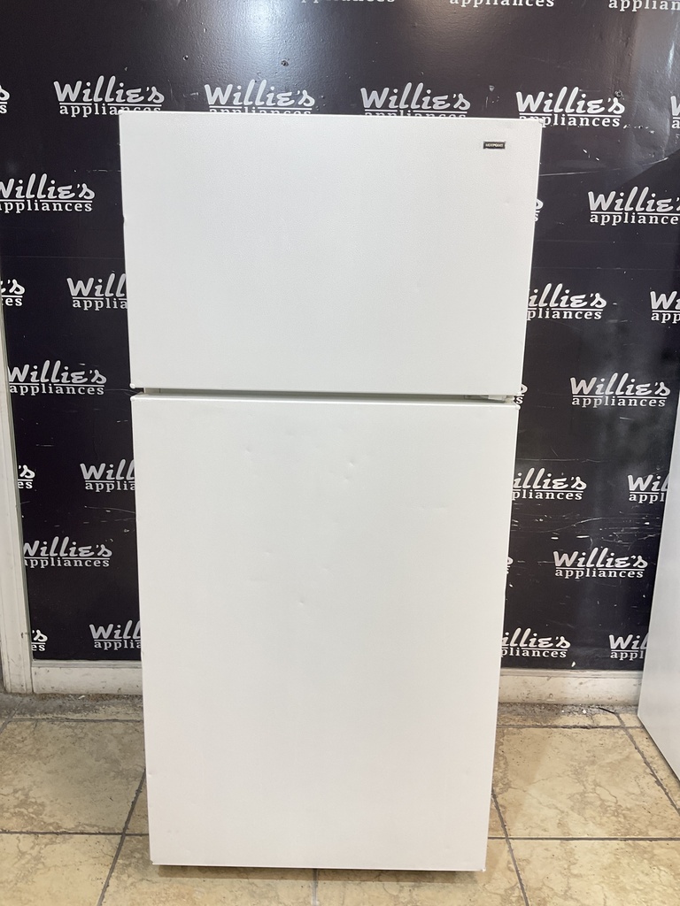Hotpoint Used Refrigerator Top and Bottom 28x61 1/2” (white) 