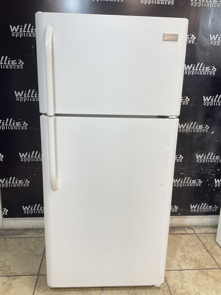 Frigidaire Used Refrigerator Top and Bottom 30x66 (White)