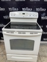 Ge Electric Stove 220volts (40/50 AMP) 30inches {no cord} (Bisue) 