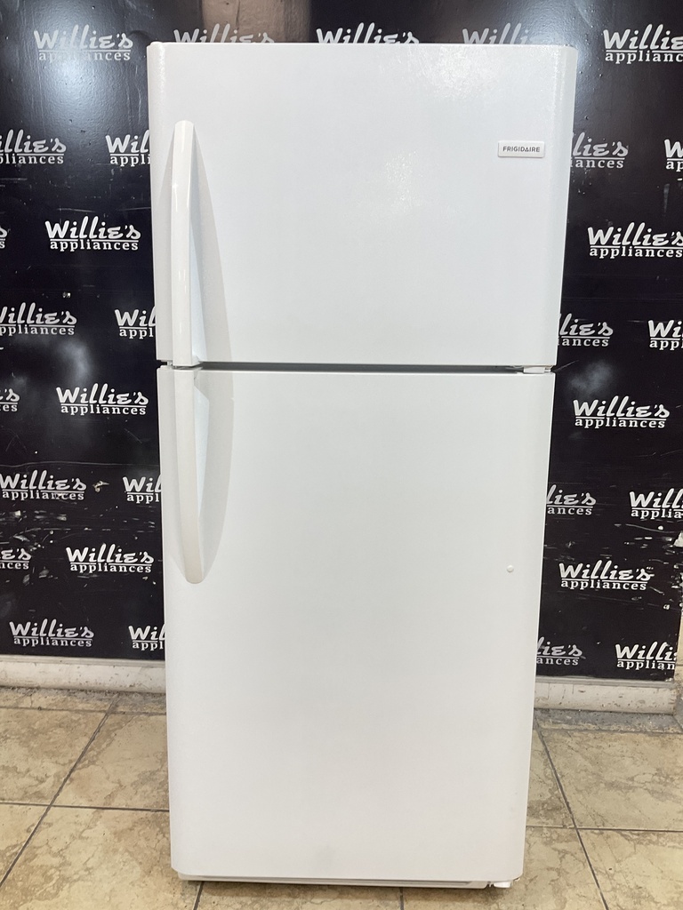 Frigidaire Refrigerator Top and Bottom 30x69 (White) 