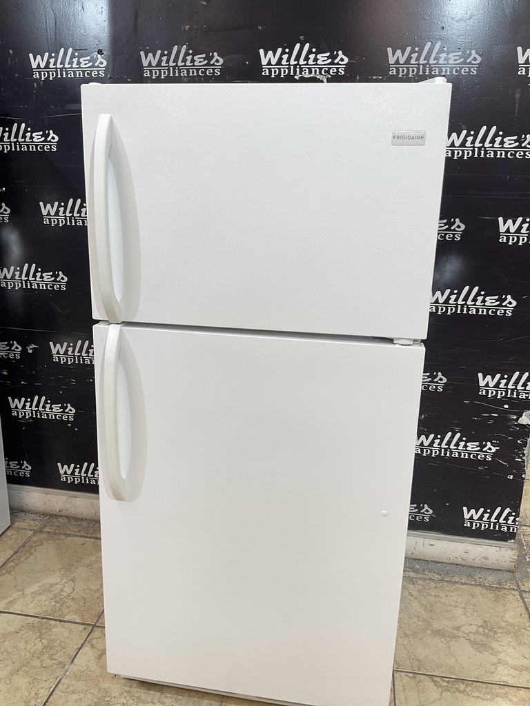 Frigidaire Refrigerator Top and Bottom 28x60 (White) 