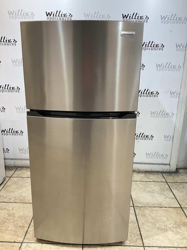 Frigidaire Used Refrigerator Top and Bottom 28x60(Stainless Steel) 
