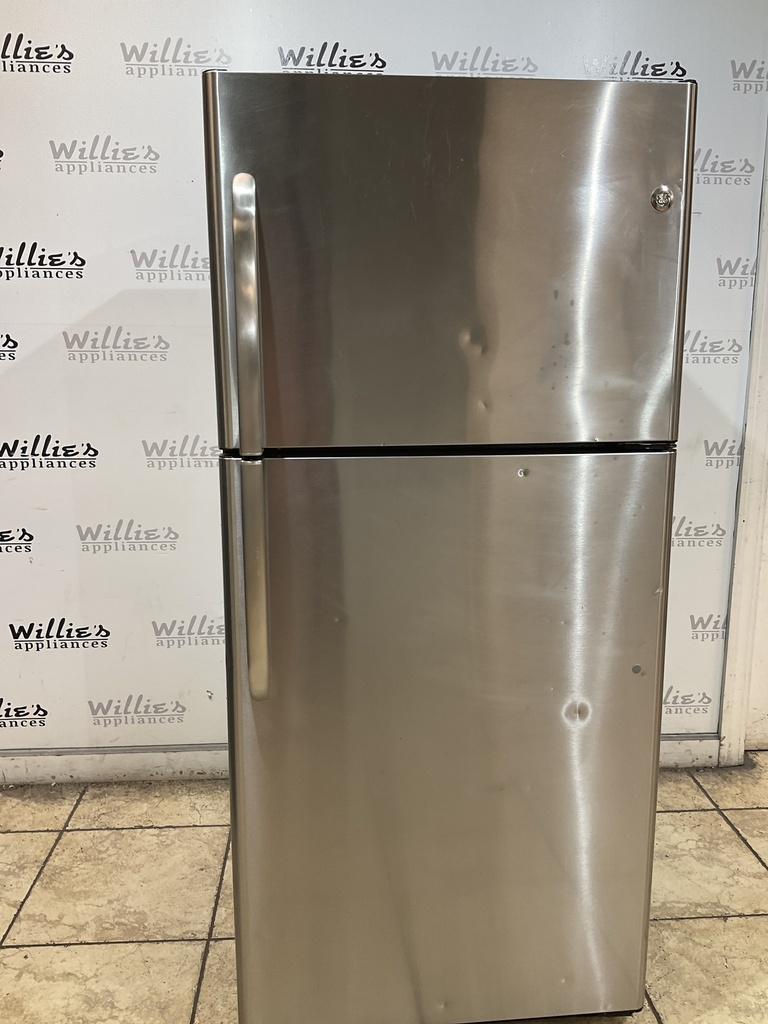Ge Refrigerator Top and Bottom 30x66 1/2” (Stainless Steel) 