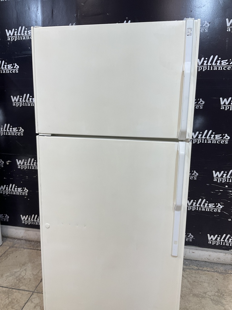 Ge Refrigerator Top and Bottom 28x61 1/2” (Bisque)