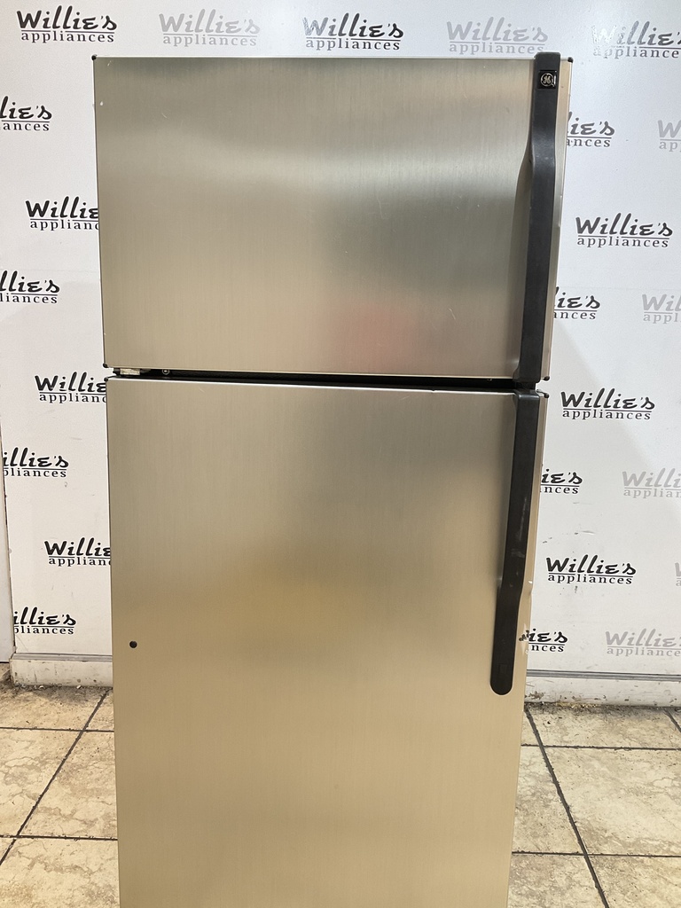 Ge Refrigerator Top and Bottom 28x64 1/2” (Stainless Steel) 