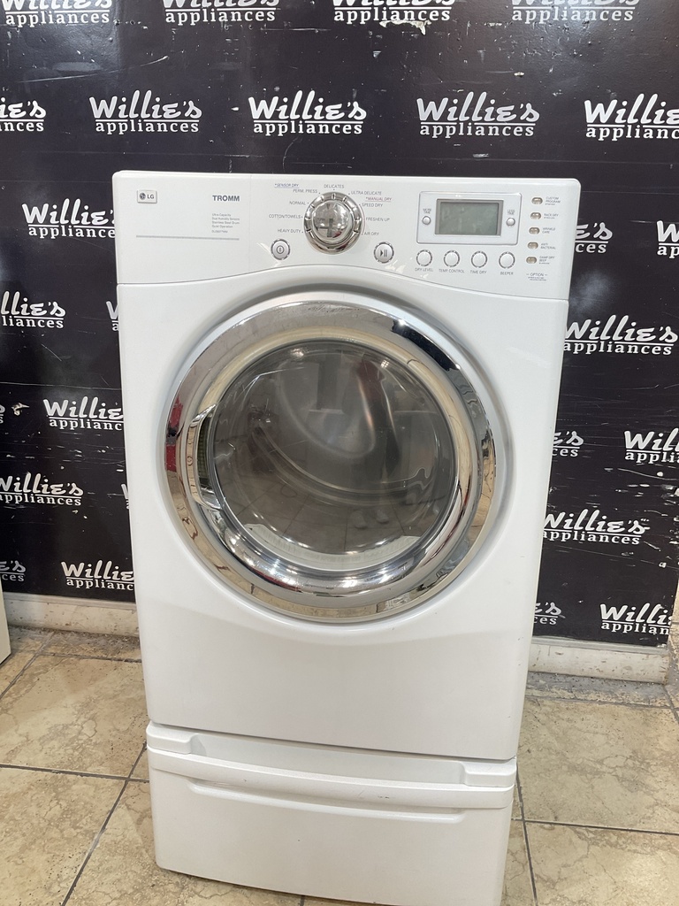 Lg Electric Dryer 220volts (30 AMP) 27inches {3 prong} (white)