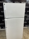 Hotpoint Refrigerator Top and Bottom 28x61 1/2” (White)