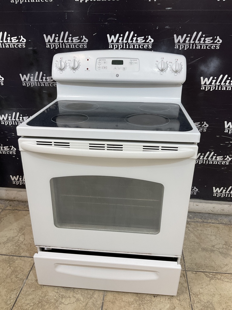 Ge Electric Stove 220volts (40/50 AMP) 30inches {no cord} (White) 