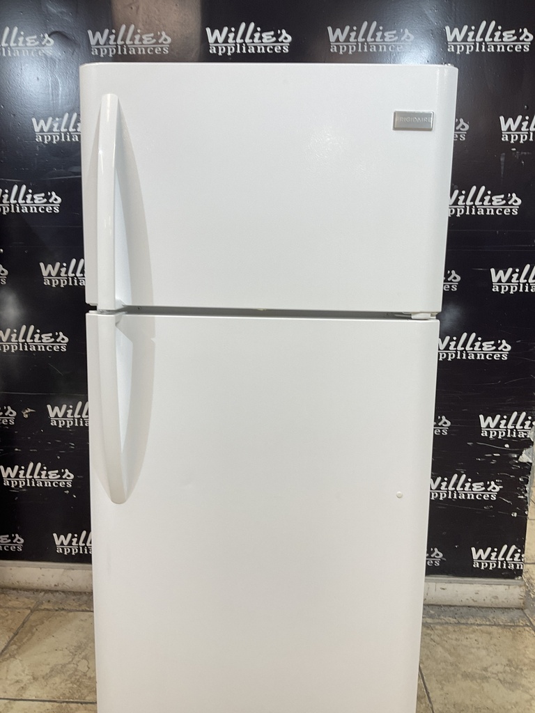 Frigidaire Refrigerator Top and Bottom 30x66 (white)