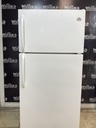 White Westinghouse Refrigerator Top and Bottom 30x66 (White) 