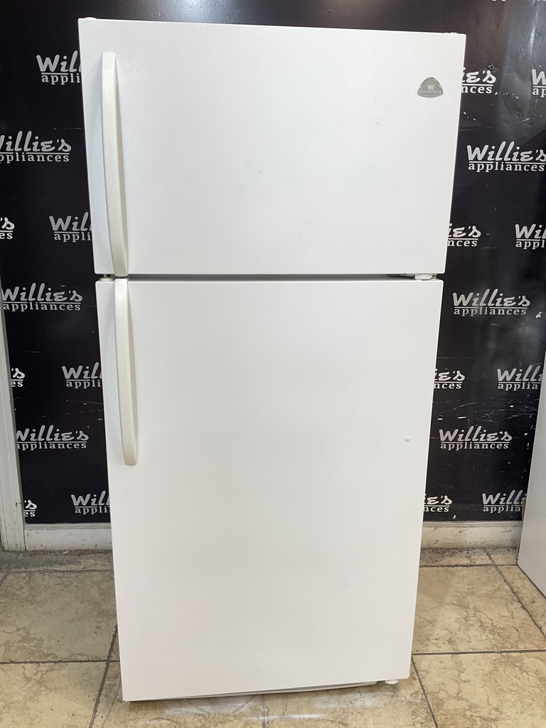 White Westinghouse Refrigerator Top and Bottom 30x65 1/2” (white) 
