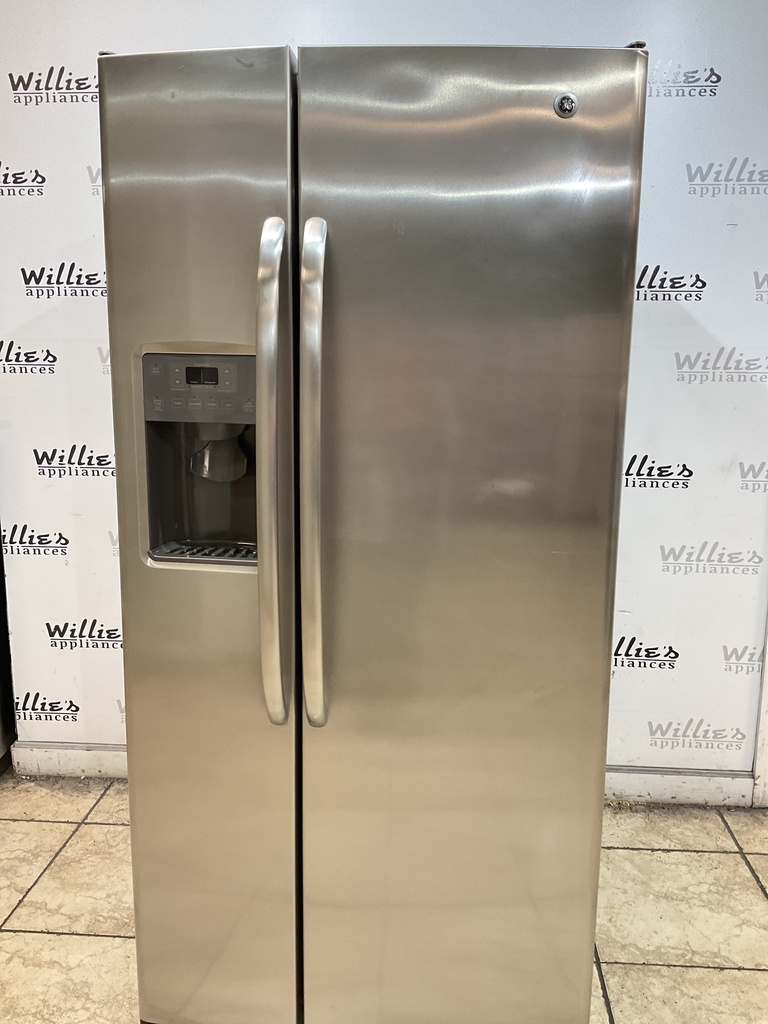 Ge Refrigerator Side by Side 36x69 1/2” (Stainless Steel)