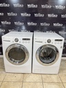 Lg Electric Set Washer/Dryer 220volts (30 AMP) 27/27inches {4 prong} (White) 