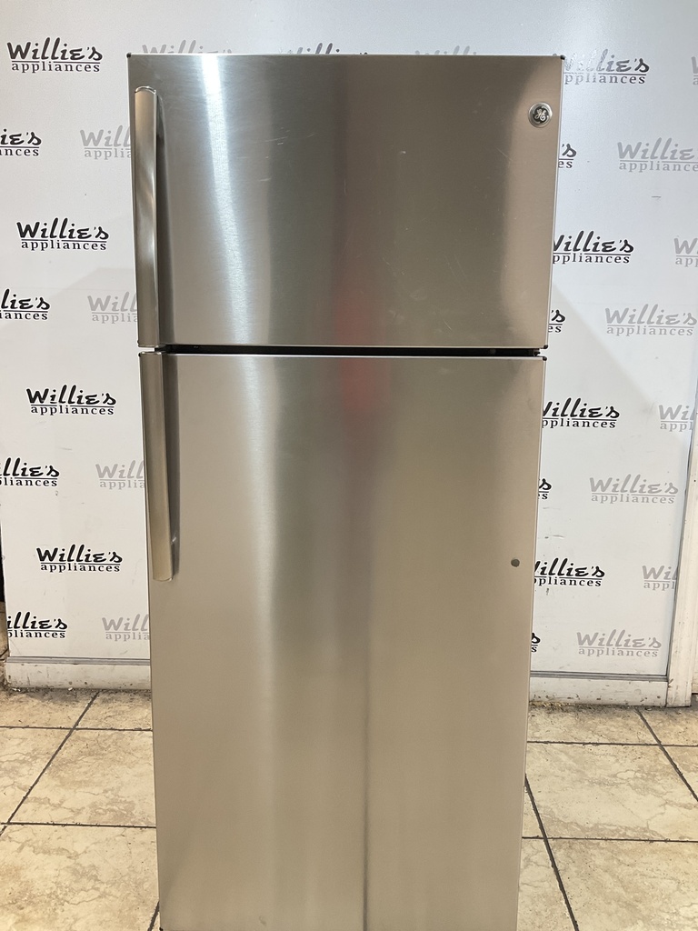 Ge Refrigerator Top and Bottom 28x67 (Stainless Steel) 