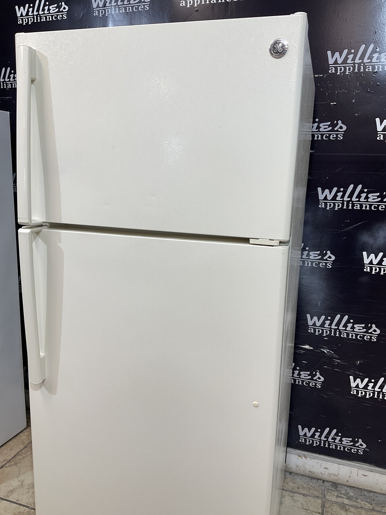 Ge Refrigerator Top and Bottom 28x64 1/2” (Bisque) 
