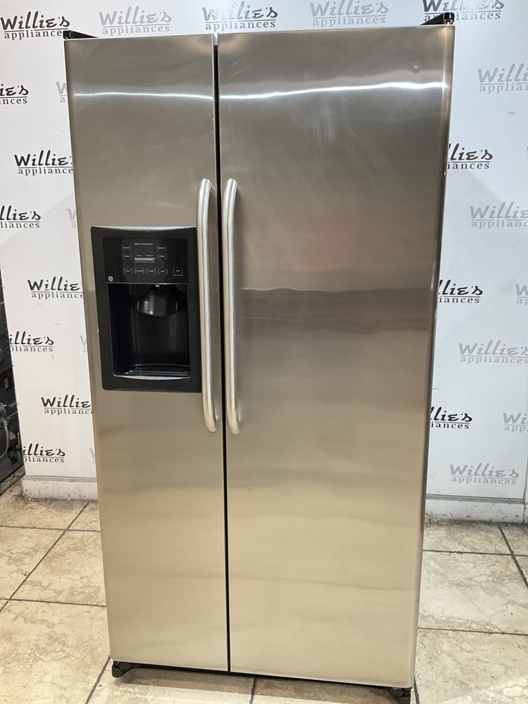 Ge Refrigerator Top and Bottom 34x67 1/2” (Stainless Steel) 