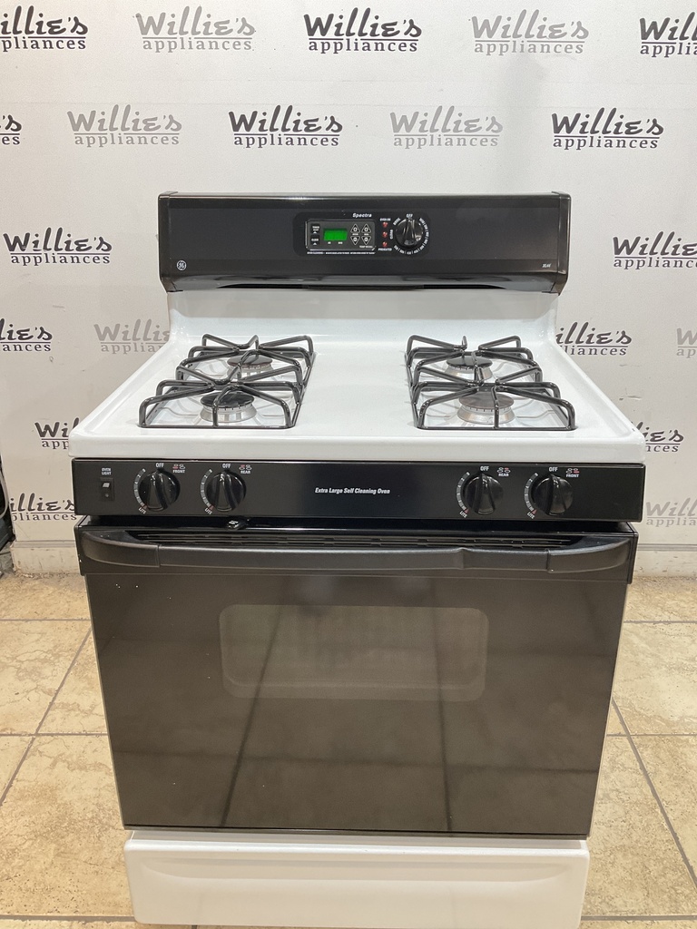 Ge Natural Gas Stove 30inches (Black/White) 