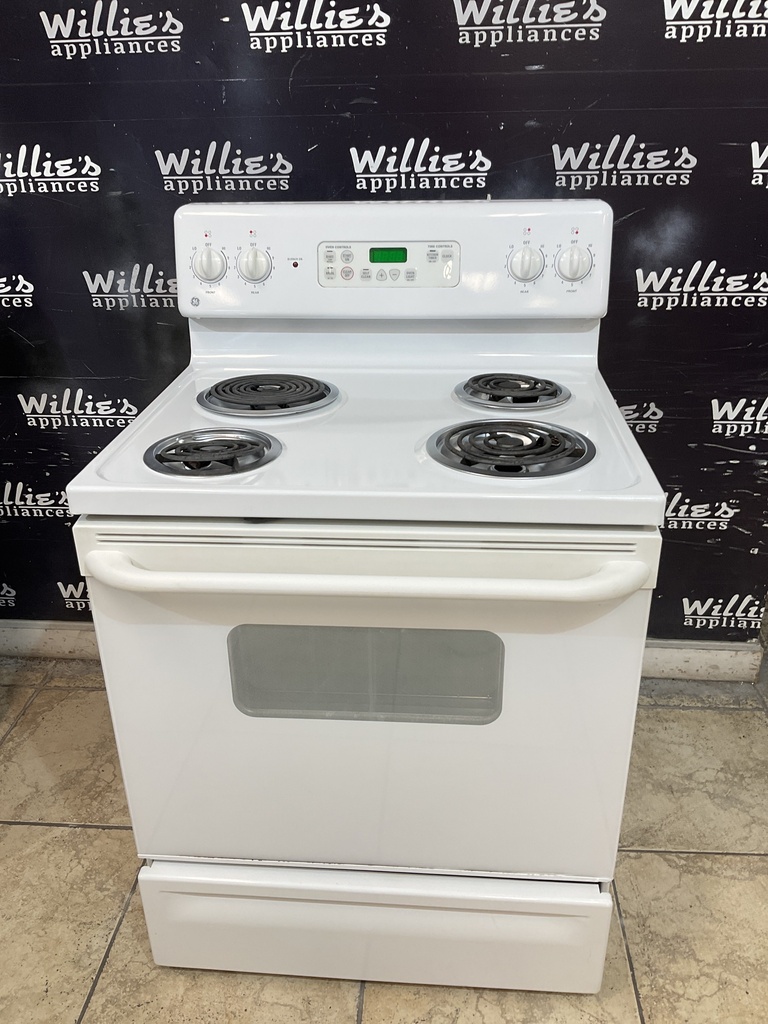 Ge Electric Stove 220volts (40/50 AMP) 30inches {4 prong} (White) 