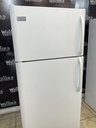 Frigidaire Refrigerator Top and Bottom 30x66 (white) 