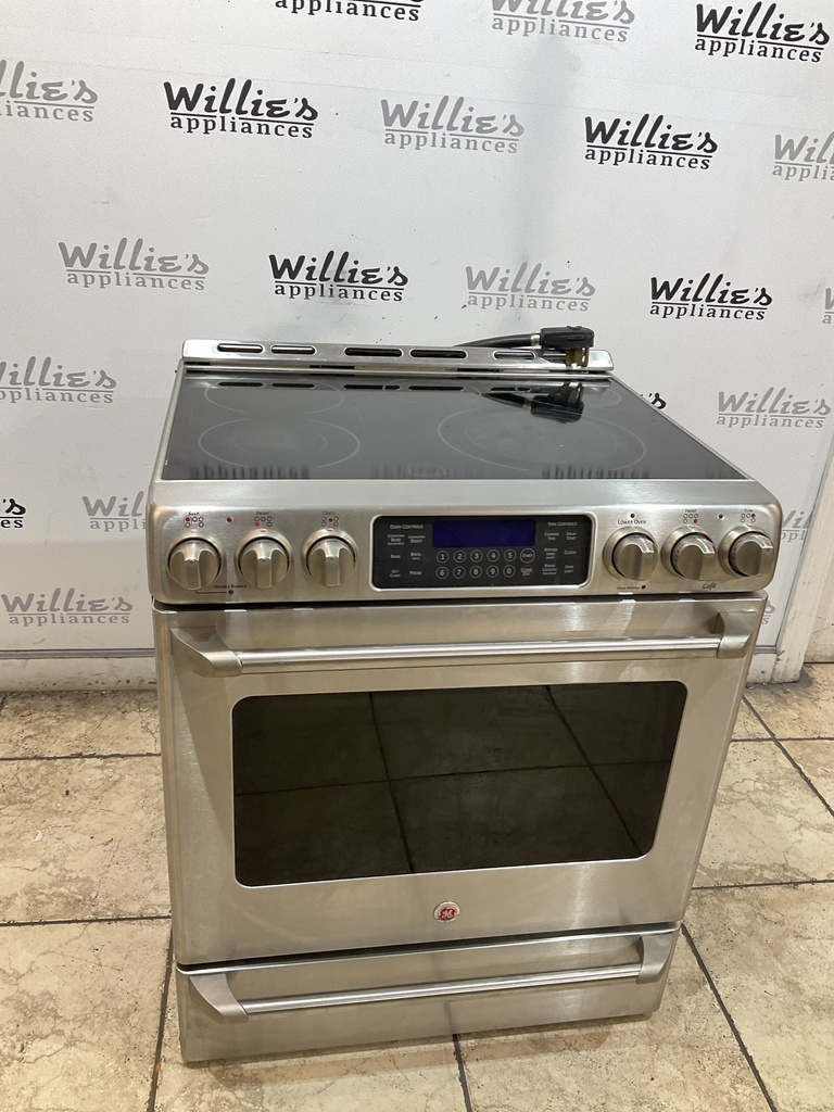 Ge Electric Stove 220volts (40/50 AMP) 30inches {4 prong} (Stainless steel)