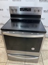 Whirlpool Electric Stove 220volts (40/50 AMP) 30inches {4 prong} (Stainless steel) 
