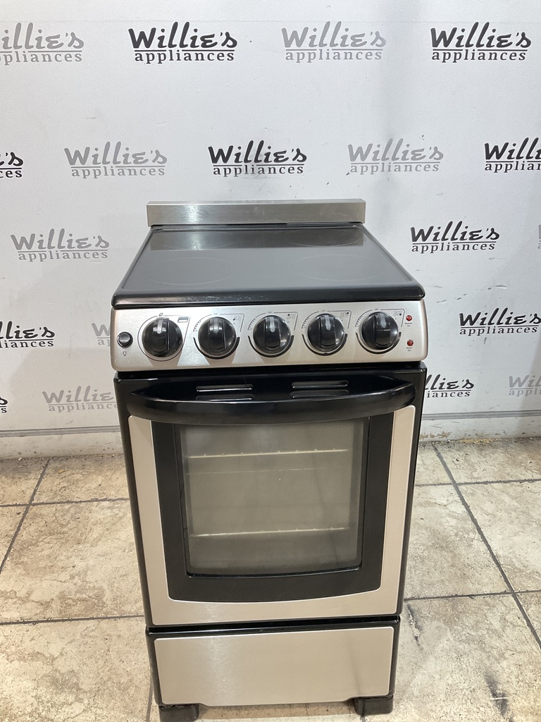 Summit Electric Stove 220volts (40/50 AMP) 20inches {4 prong} (Stainless steel) 