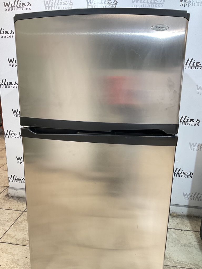 Whirlpool Refrigerator Top and Bottom 33 1/2” x 66 1/2” (Stainless Steel) 