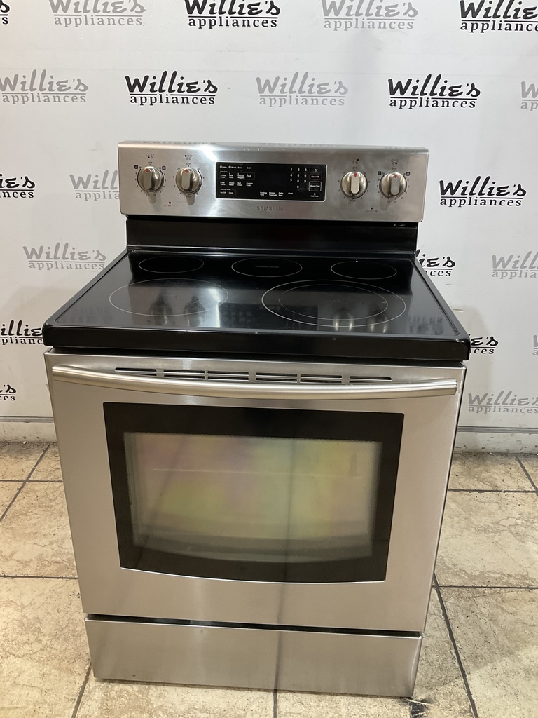 Samsung Electric Stove 220volts (40/50 AMP) 30inches {no cord} (Stainless steel) 