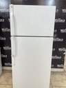 Ge Refrigerator Top and Bottom 28x64 1/2” (White) 