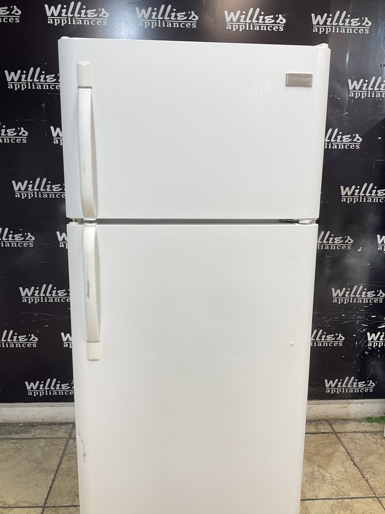 Frigidaire Refrigerator Top and Bottom 30x66 1/2” (White) 