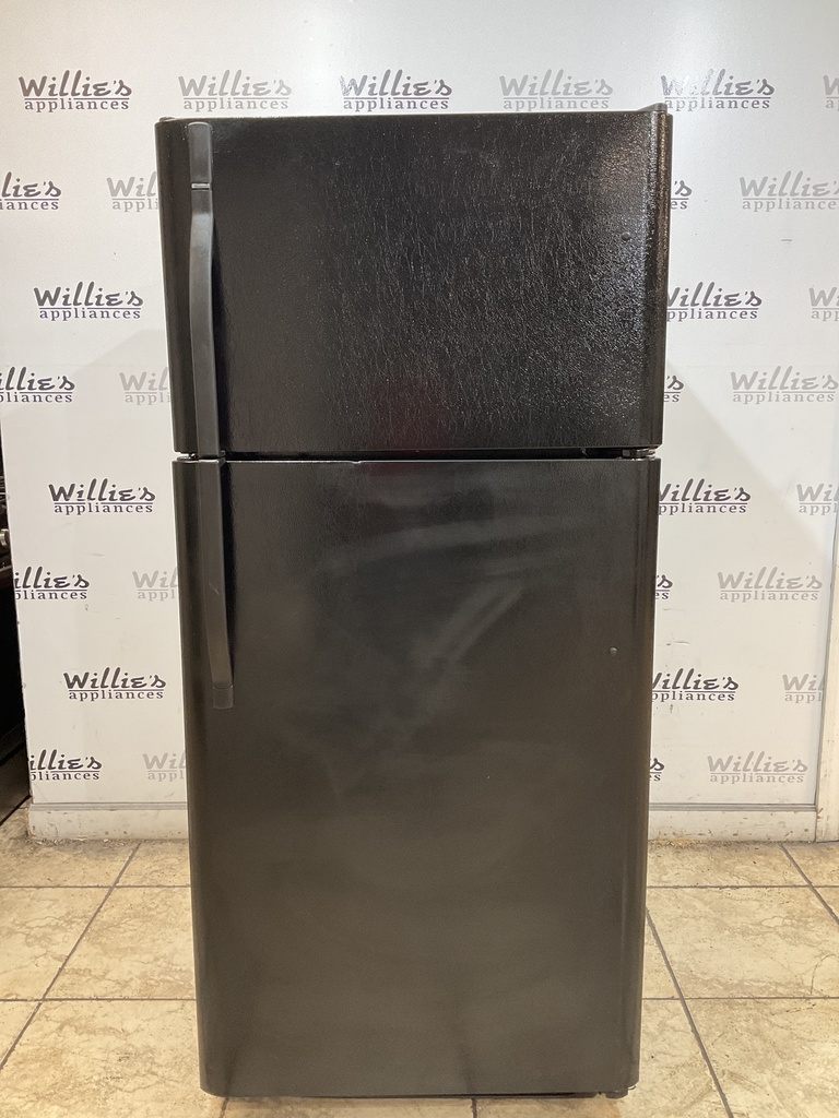 Kenmore Refrigerator Top and Bottom 30x66 (Black) 