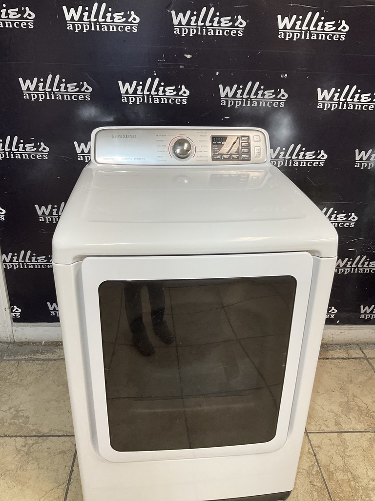 Samsung Electric Dryer 220volts (30 AMP) 27inches {4 prong} (White) 