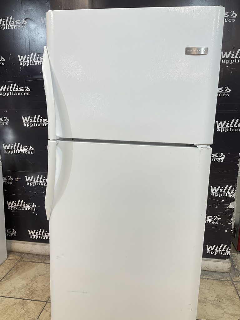 Frigidaire Refrigerator Top and Bottom 30x69 (White)