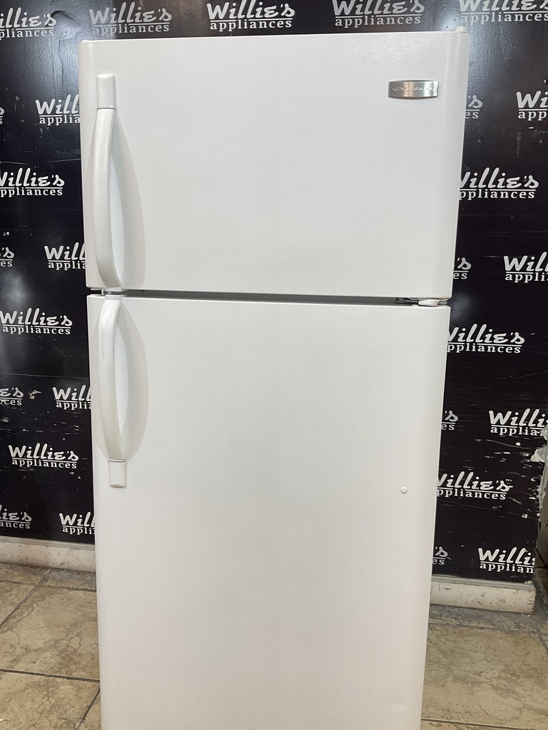 Frigidaire Refrigerator Top and Bottom 30x66 (White)