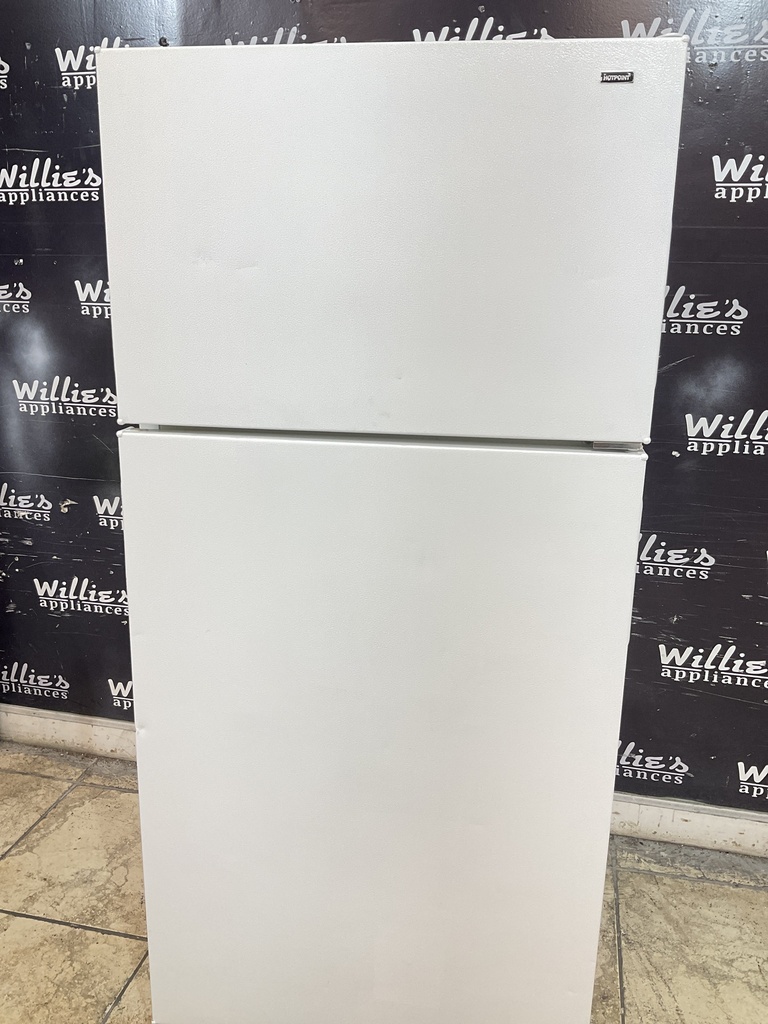 Hotpoint Refrigerator Top and Bottom 28x61 1/2” (White)