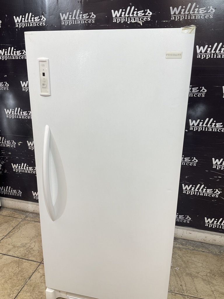 Frigidaire Freezer Upright 28x59 1/2” (White) 