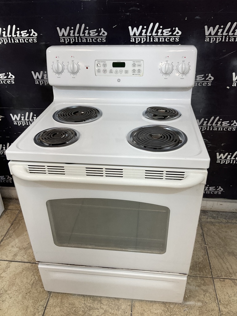 Ge Electric Stove 220volts (40/50 AMP) 30inches {no cord} (White) 