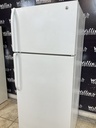 Ge Refrigerator Top and Bottom 28x67 (White) 