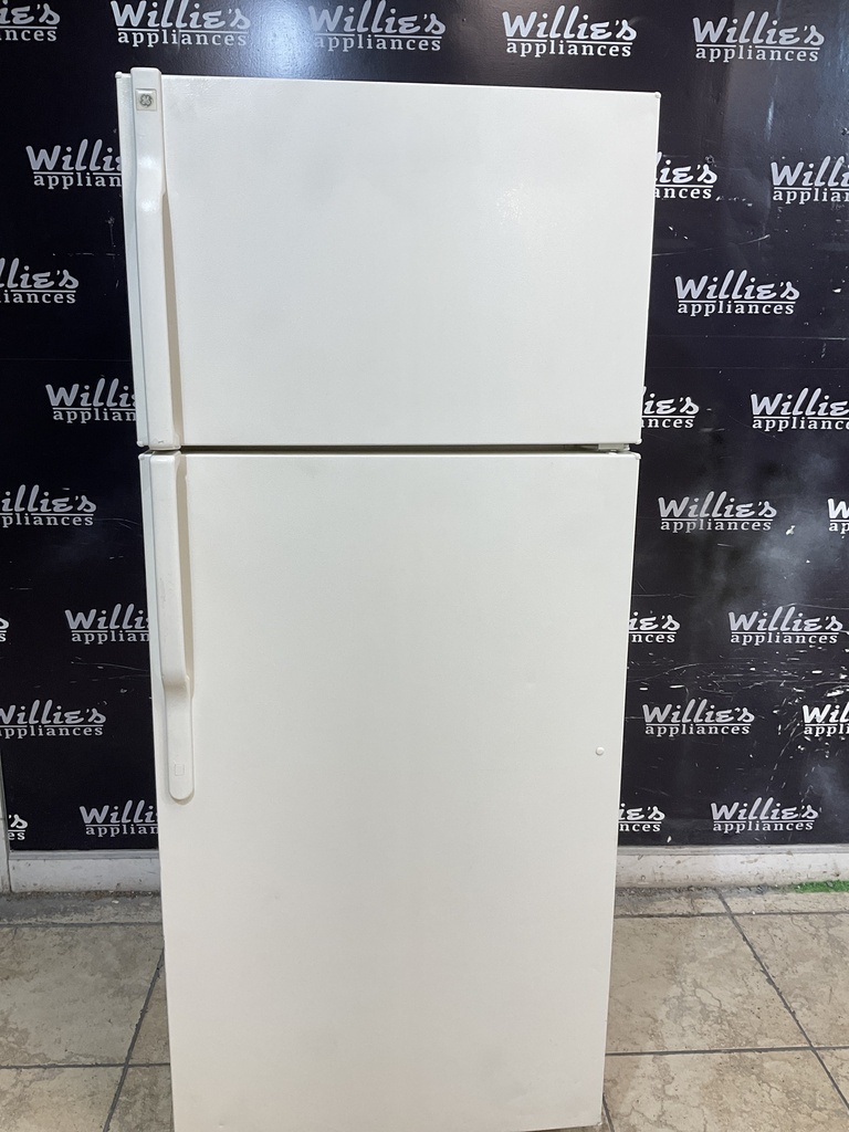 Ge Refrigerator Top and Bottom 28x67 (Bisque) 