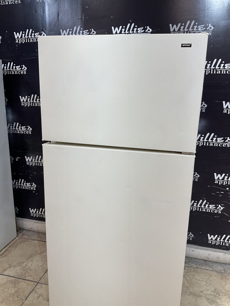 Hotpoint Refrigerator Top and Bottom 28x61 1/2” (Bisque) 