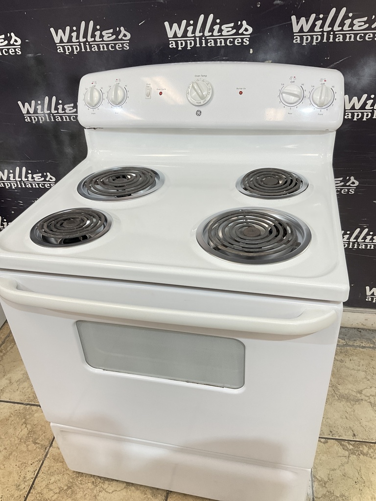 Ge Electric Stove 220volts (40/50 AMP) 30inches {no cord} (white) 